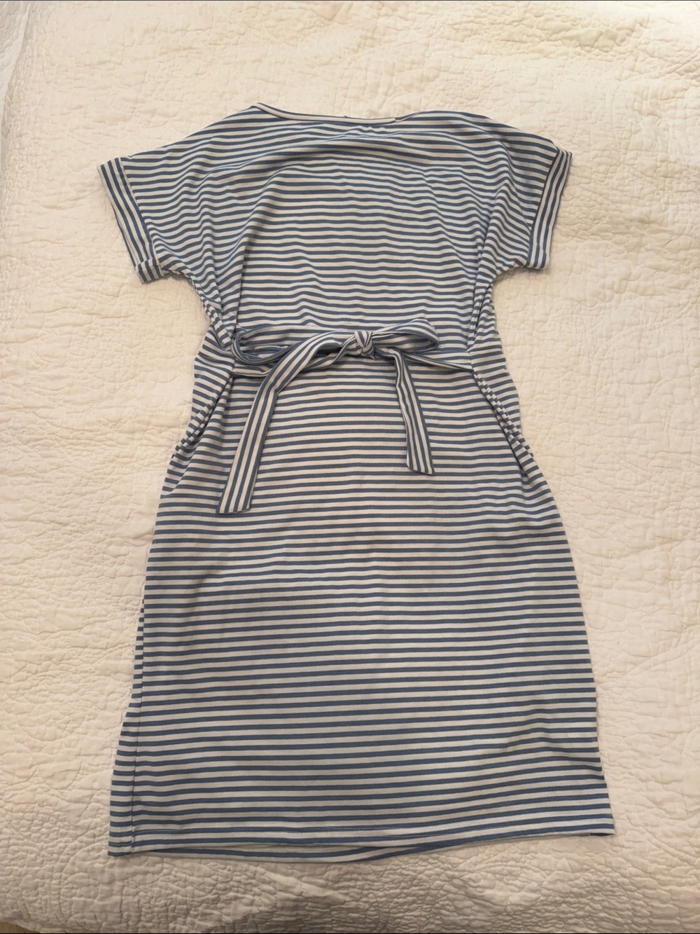 Blue white Striped Tie-Waist Tee Dress size M super stretchy bow in back